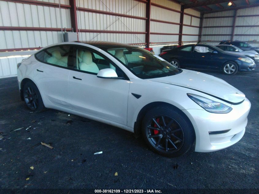 2019 Tesla Model 3 Long Range/Performance VIN: 5YJ3E1EB8KF192271 Lot: 38162109