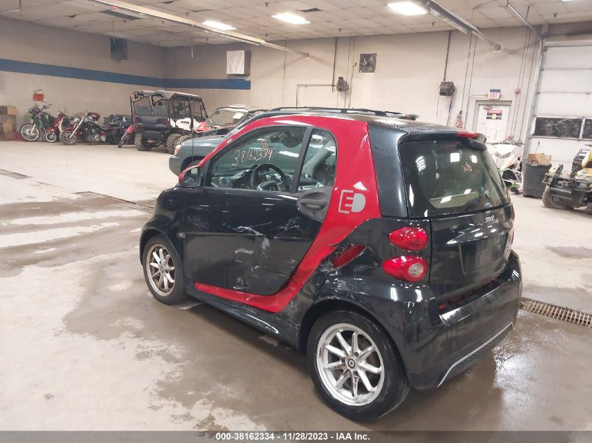 WMEEJ9AAXFK824424 2015 Smart Fortwo Electric Drive Passion