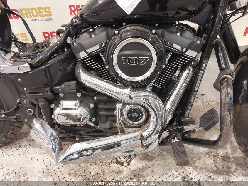 2018 HARLEY-DAVIDSON FLSB SPORT GLIDE 1HD1YMJ26JC035063