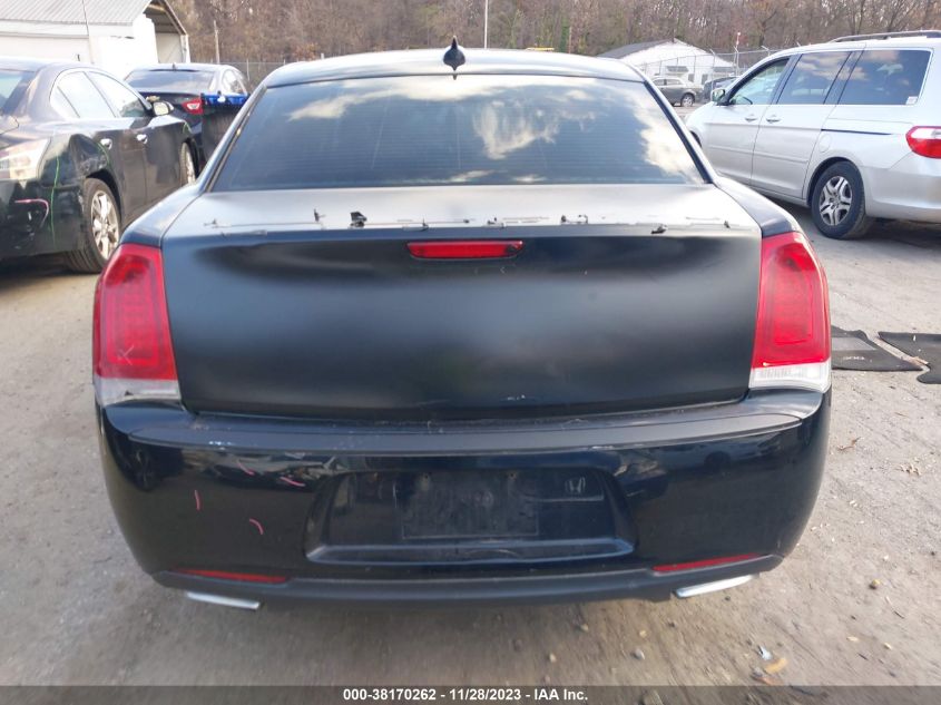 2015 Chrysler 300 Limited VIN: 2C3CCARG9FH892235 Lot: 38170262