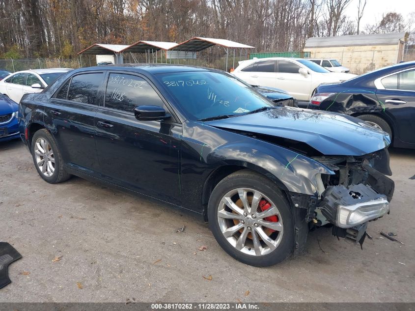 2015 Chrysler 300 Limited VIN: 2C3CCARG9FH892235 Lot: 38170262