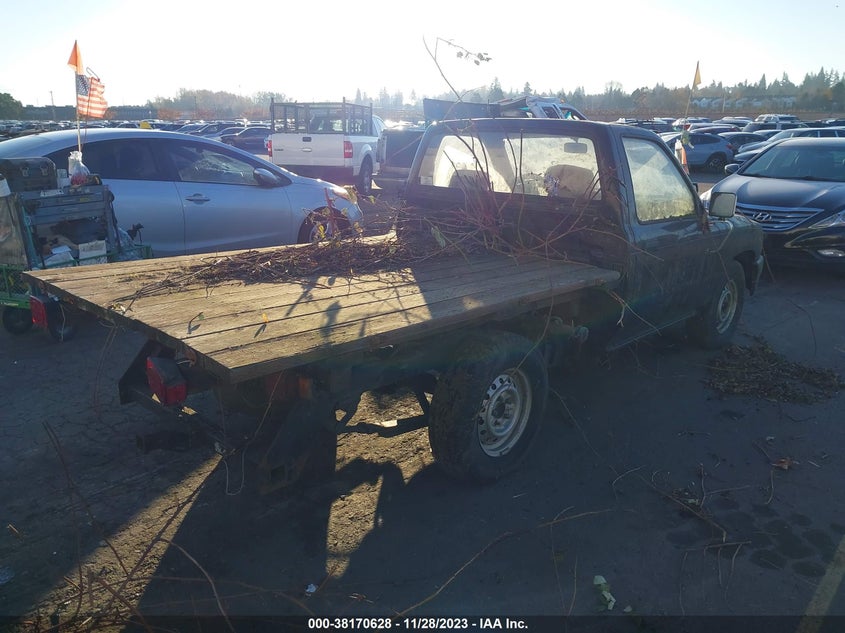 1992 Toyota Pickup 1/2 Ton Short Wheelbase VIN: JT4RN81A3N5132663 Lot: 38170628
