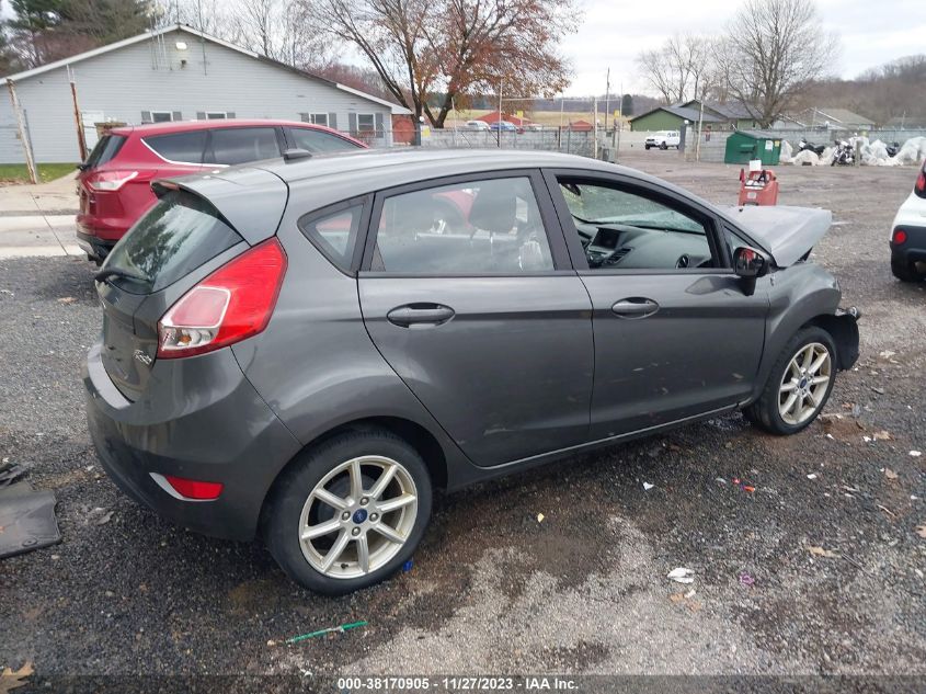 3FADP4EJ6KM154563 2019 Ford Fiesta Se