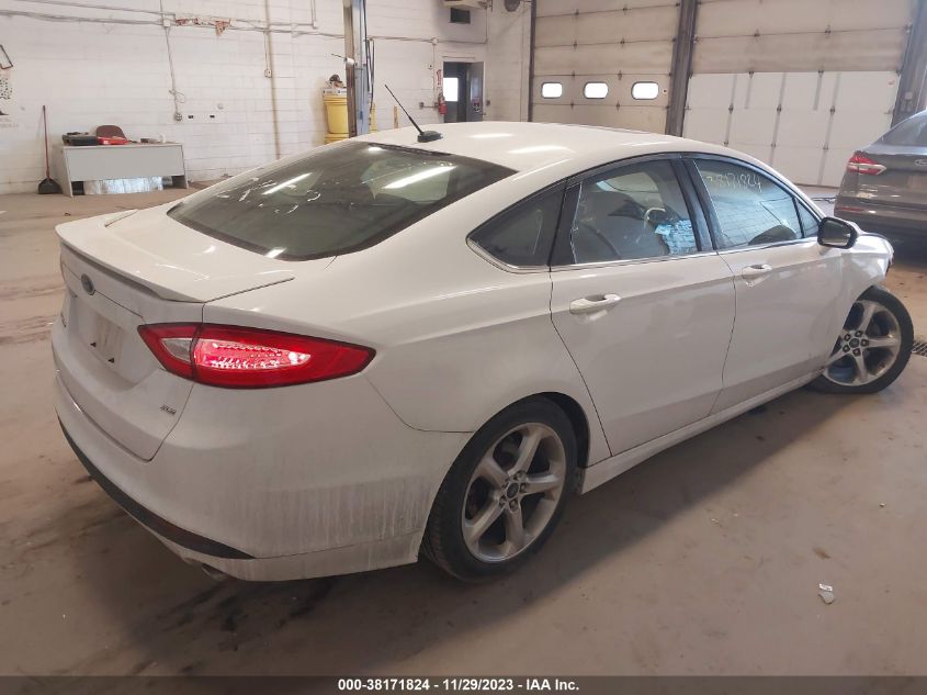 3FA6P0H70FR127983 2015 Ford Fusion Se