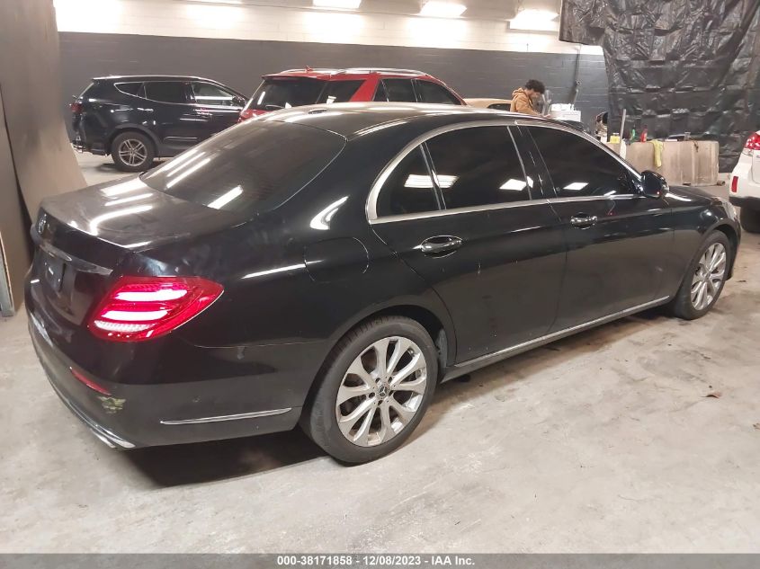 WDDZF4KB2JA309465 2018 Mercedes-Benz E 300 4Matic