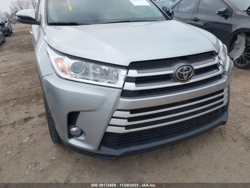 2018 TOYOTA HIGHLANDER VIN: 5TDJZRFH7JS535742
