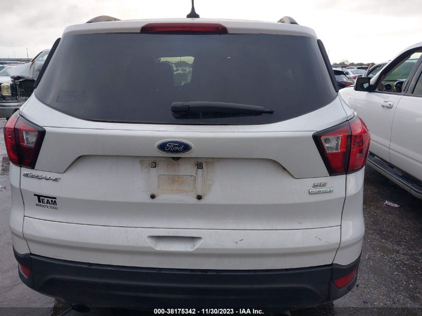 1FMCU0GD4KUC25930 2019 Ford Escape Se