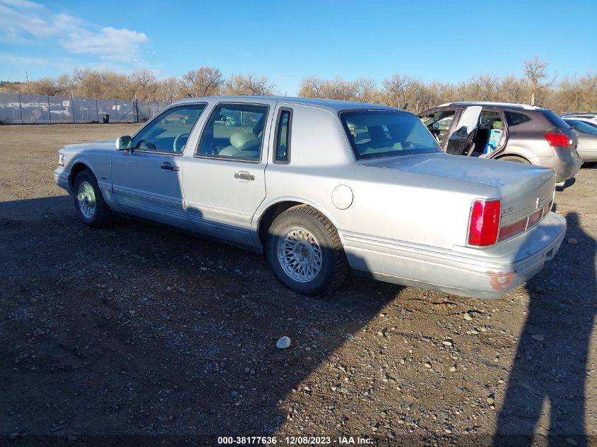 1996 Lincoln Town Car Executive VIN: 1LNLM81W4TY672910 Lot: 38177636