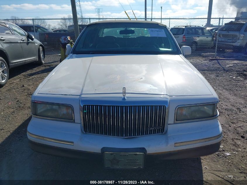 1LNLM82W8TY623451 1996 Lincoln Town Car Sgn/Dmnd Anv/Cypress/Jn