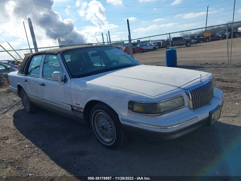 1LNLM82W8TY623451 1996 Lincoln Town Car Sgn/Dmnd Anv/Cypress/Jn