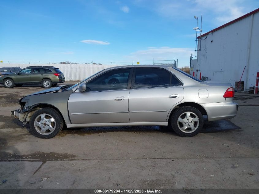 1999 Honda Accord Ex VIN: 1HGCG5658XA007261 Lot: 38179284