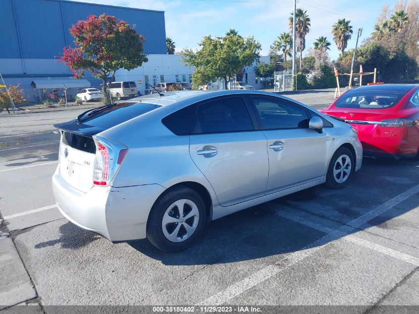 2015 Toyota Prius Two VIN: JTDKN3DU4F0475829 Lot: 38180402