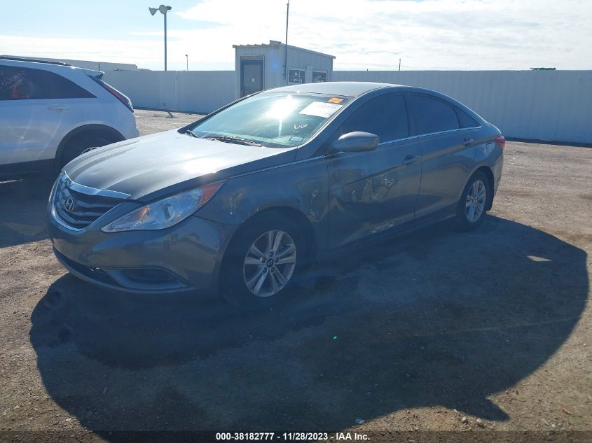 5NPEB4AC8DH676477 2013 Hyundai Sonata Gls