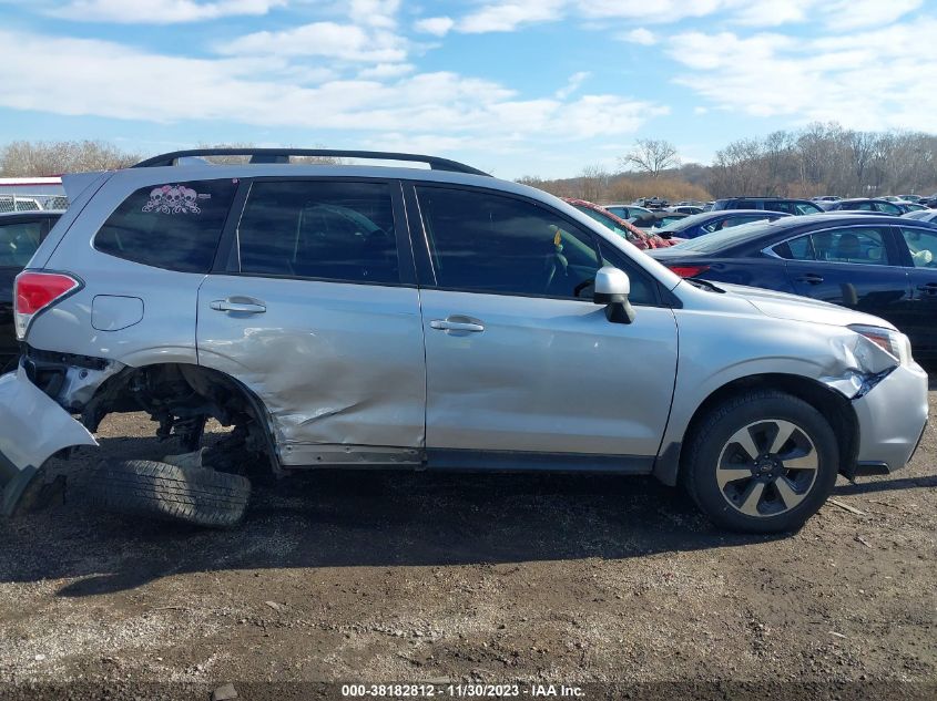 2018 Subaru Forester 2.5I Premium VIN: JF2SJAEC7JH456774 Lot: 38182812