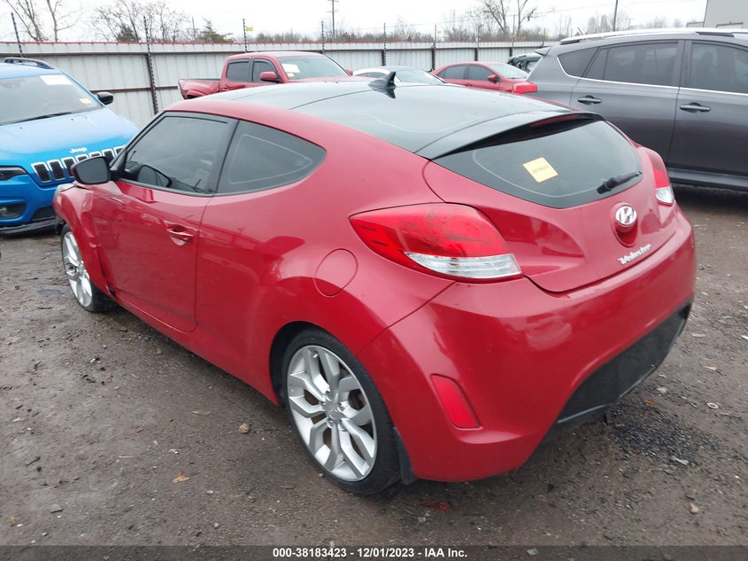 2012 Hyundai Veloster Base W/Red/Black VIN: KMHTC6ADXCU076228 Lot: 38183423