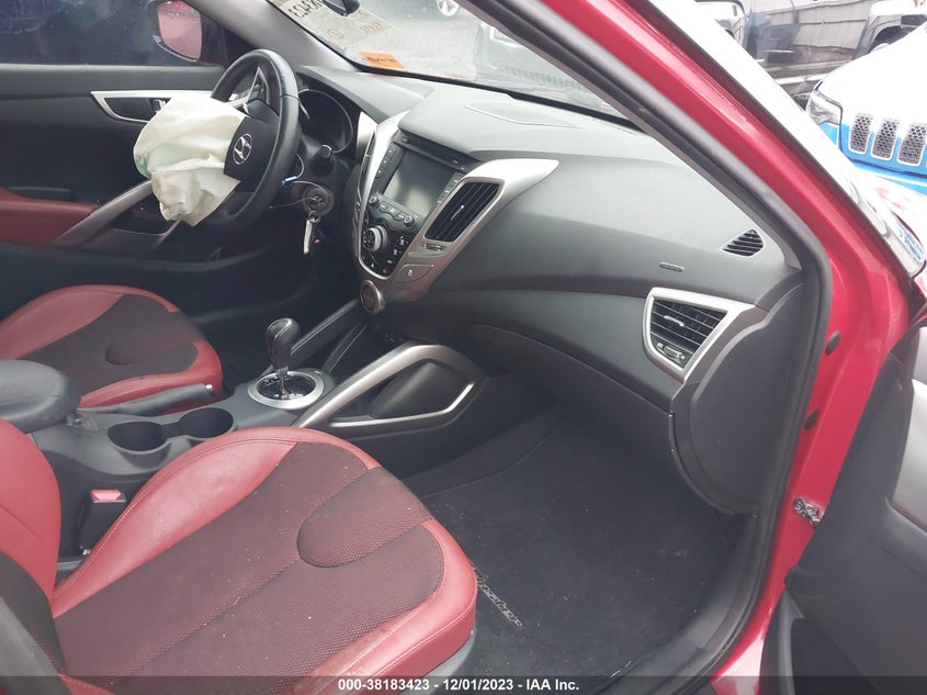 2012 Hyundai Veloster Base W/Red/Black VIN: KMHTC6ADXCU076228 Lot: 38183423