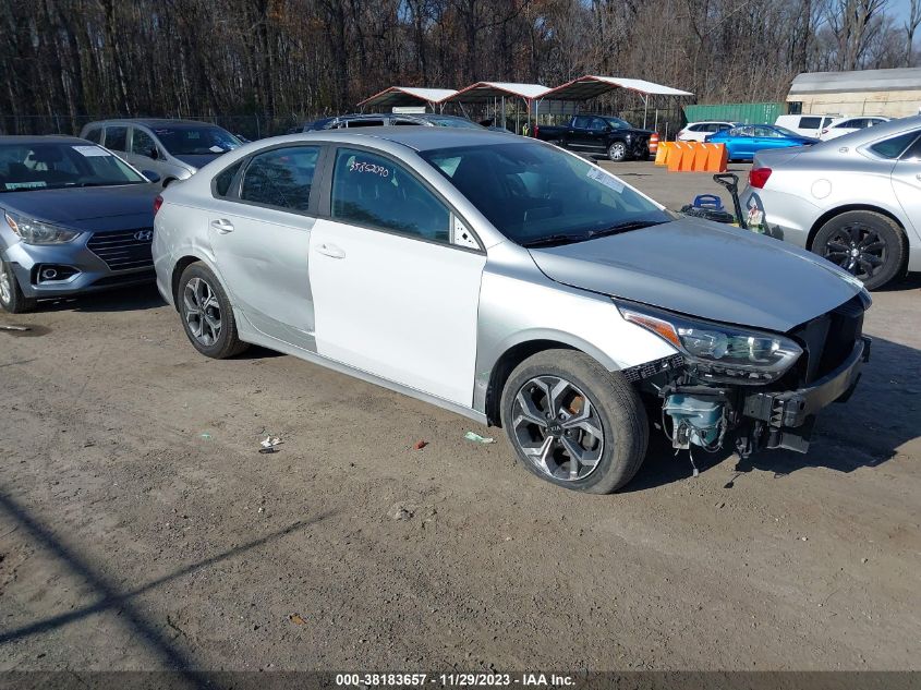 3KPF24AD9KE086819 2019 Kia Forte Lxs