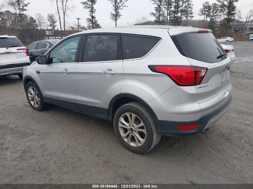 2019 Ford Escape Se VIN: 1FMCU9GDXKUA09133 Lot: 38184440