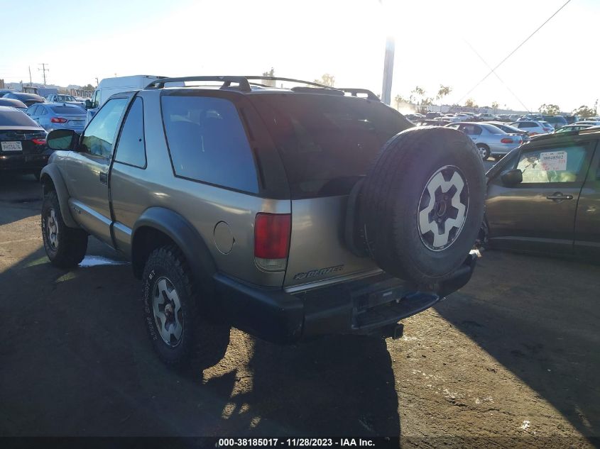 2000 Chevrolet Blazer Ls VIN: 1GNCT18WXYK239887 Lot: 38185017