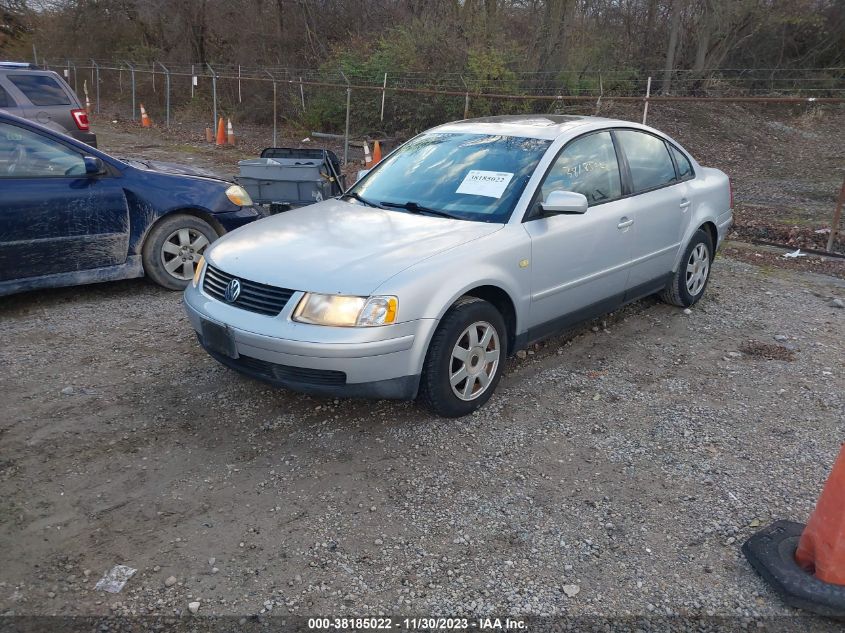 1999 Volkswagen Passat Glx VIN: WVWPD63B9XE499994 Lot: 38185022