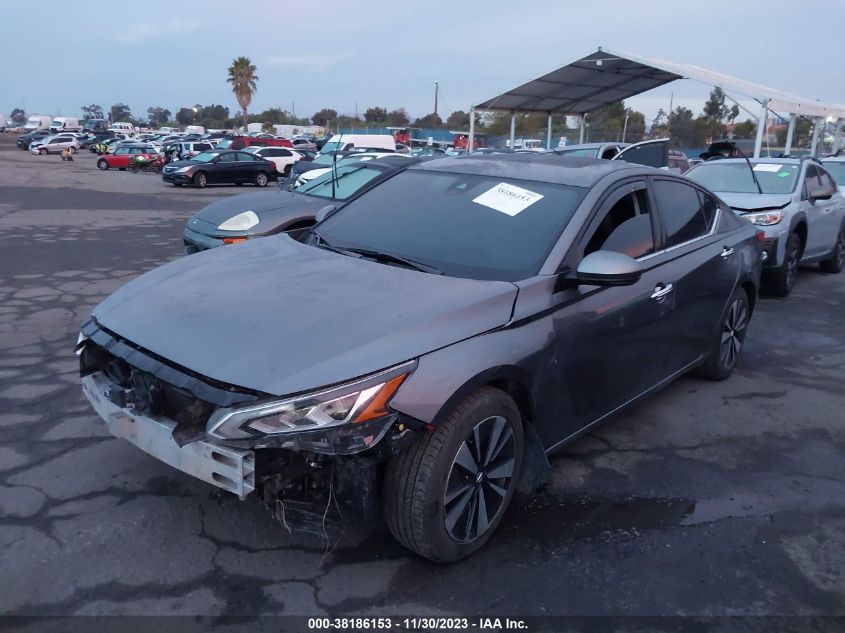 1N4BL4DV9KC121002 2019 Nissan Altima 2.5 Sv