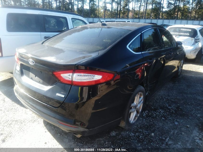 3FA6P0HD7ER209035 2014 Ford Fusion Se