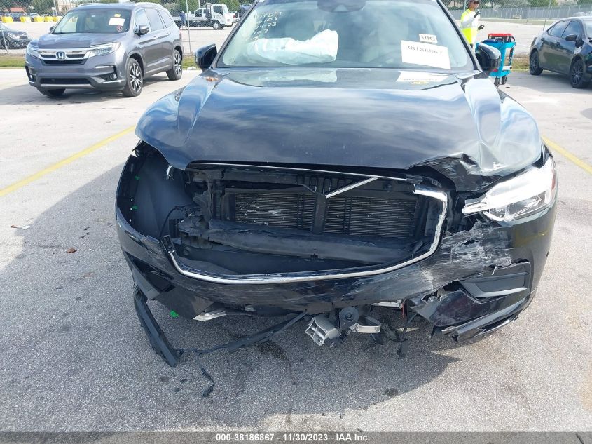 2019 Volvo Xc60 T5 Momentum VIN: LYV102DK3KB289702 Lot: 38186867