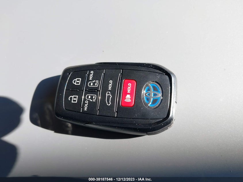 VIN 5TDDSKFC0PS104648 2023 TOYOTA SIENNA XSE