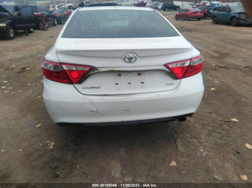 4T1BF1FK2GU183597 2016 Toyota Camry Xse