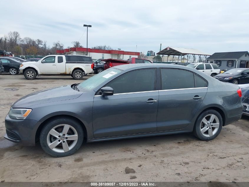 2013 Volkswagen Jetta 2.0L Tdi VIN: 3VWLL7AJ8DM403678 Lot: 38189057