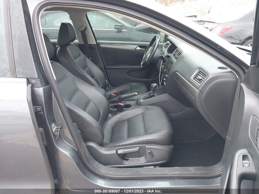 3VWLL7AJ8DM403678 2013 Volkswagen Jetta 2.0L Tdi