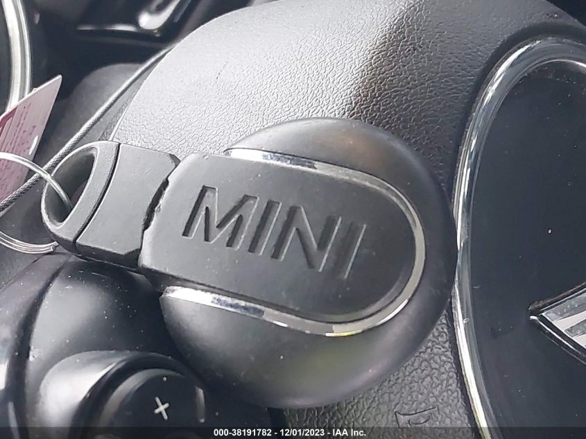 WMWLN5C56G2E29984 2016 Mini Clubman Cooper