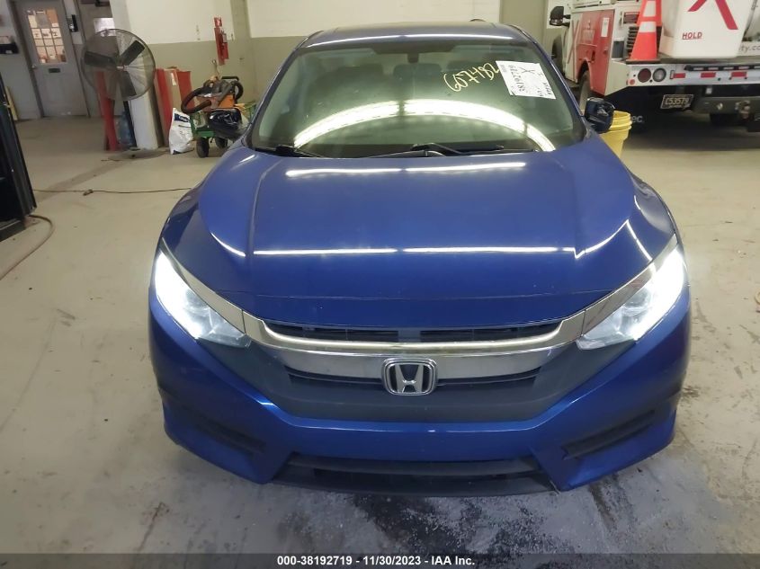 2HGFC2F79JH607482 2018 Honda Civic Ex