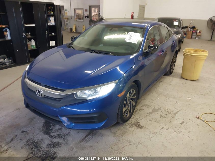 2HGFC2F79JH607482 2018 Honda Civic Ex