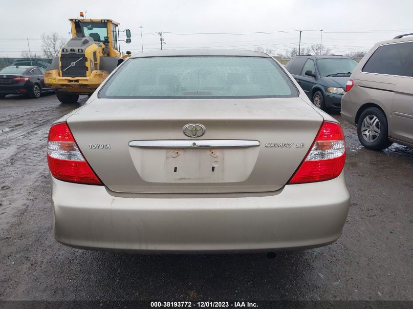 4T1BE32KX2U575966 2002 Toyota Camry Le