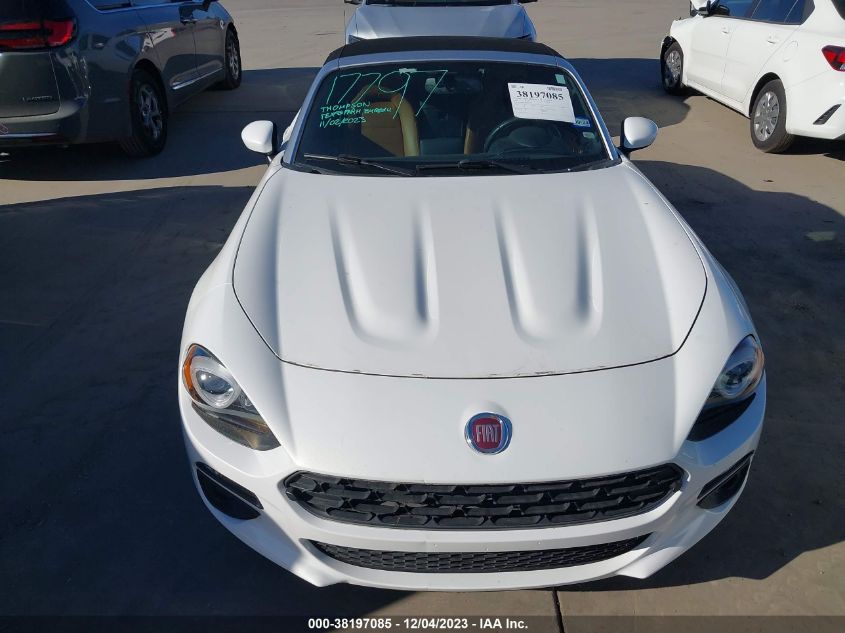 2017 Fiat 124 Spider Lusso VIN: JC1NFAEK4H0107517 Lot: 38197085