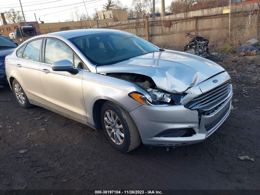 2016 Ford Fusion S VIN: 3FA6P0G78GR332552 Lot: 38197104