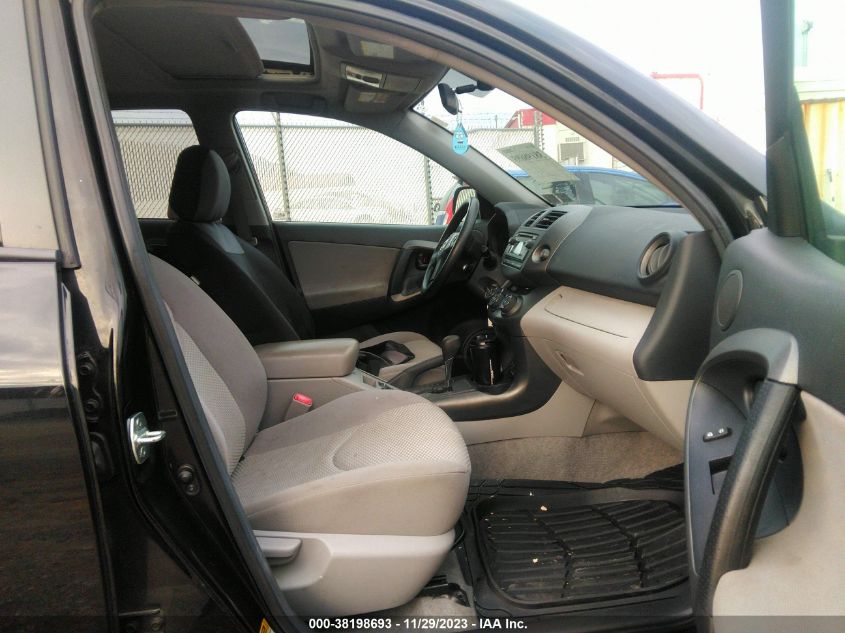 2T3BF4DV0CW236829 2012 Toyota Rav4