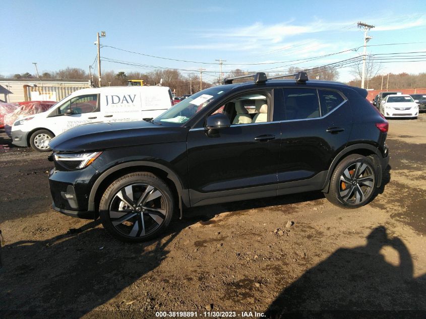 2023 Volvo Xc40 B5 Plus Bright Theme VIN: YV4L12UN2P2066654 Lot: 38198891