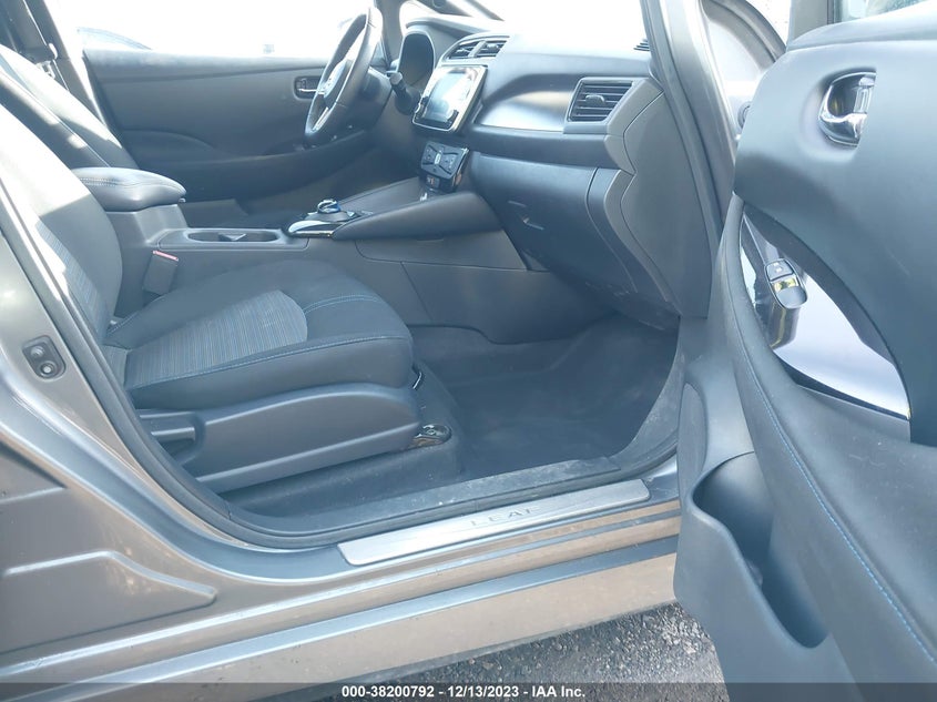 2020 Nissan Leaf Sv 40 Kwh VIN: 1N4AZ1CP7LC305304 Lot: 38200792