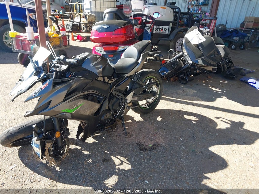 2023 KAWASAKI EX650 R - ML5EXER11RDAB1677