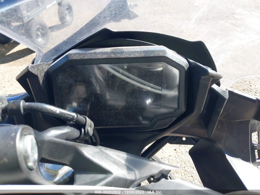 2023 KAWASAKI EX650 R - ML5EXER11RDAB1677