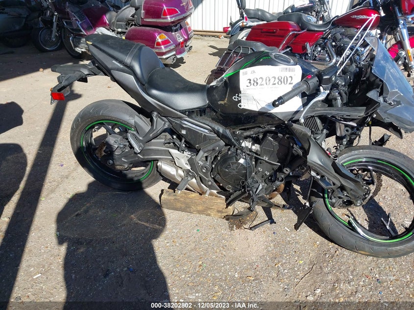 2023 KAWASAKI EX650 R - ML5EXER11RDAB1677