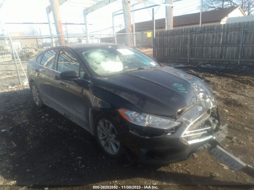 3FA6P0LU8KR214716 2019 Ford Fusion Hybrid Se