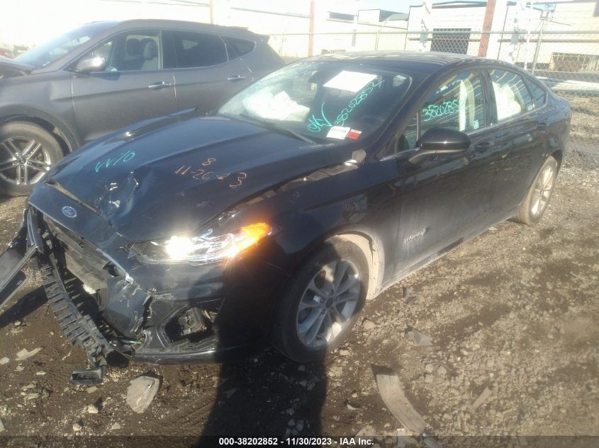 3FA6P0LU8KR214716 2019 Ford Fusion Hybrid Se