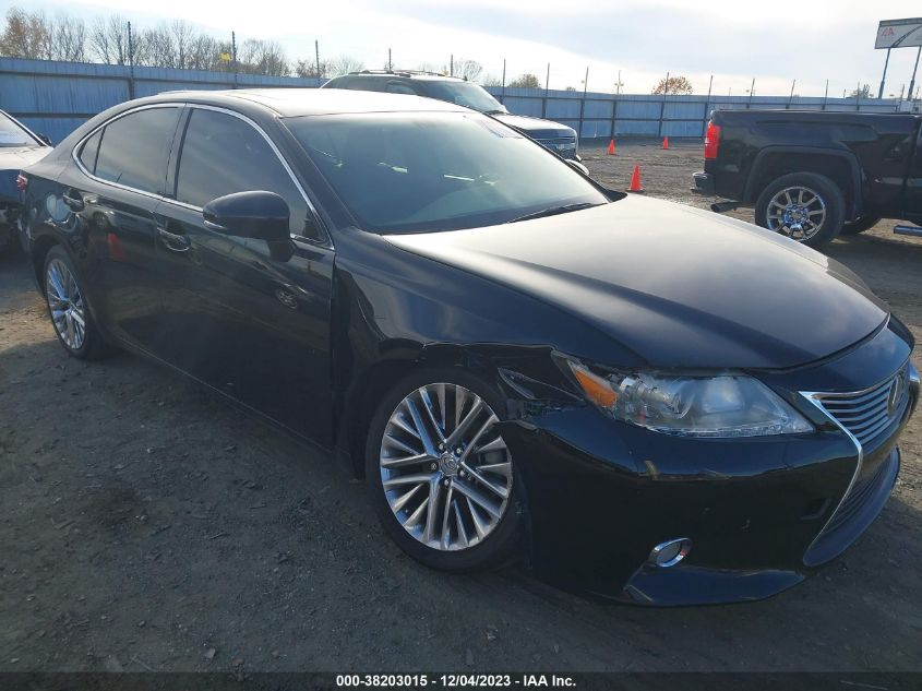 2013 Lexus Es 350 4Dr Sdn VIN: JTHBK1GG2D2042285 Lot: 38203015