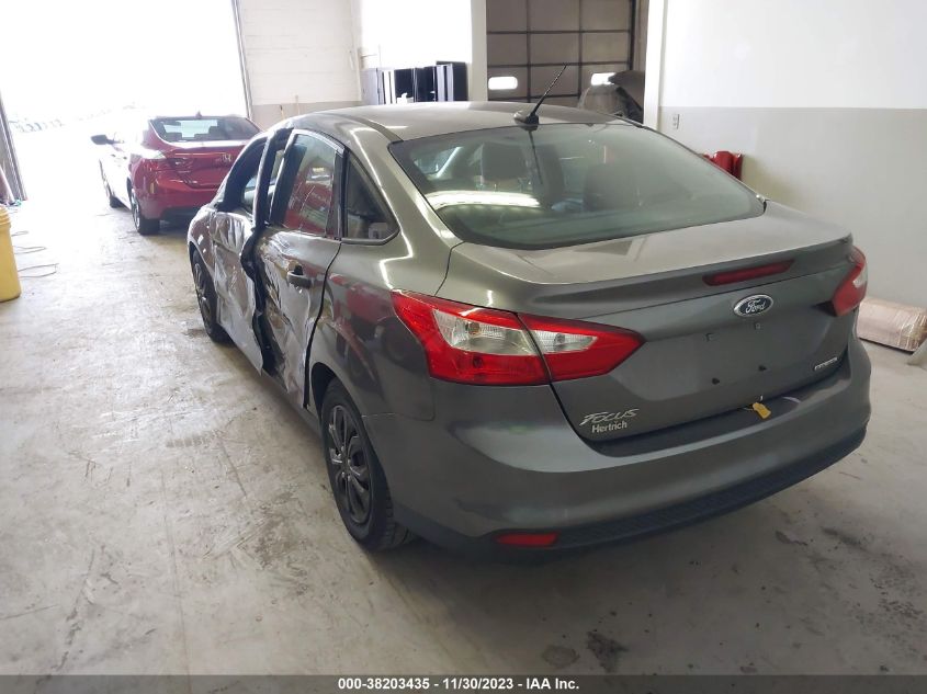 2013 Ford Focus S VIN: 1FADP3E29DL243678 Lot: 38203435