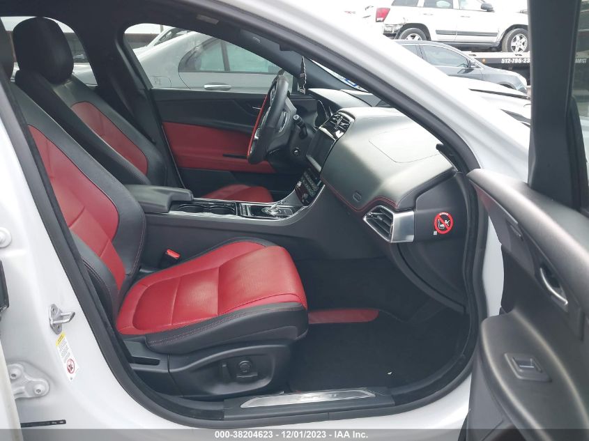 2017 Jaguar Xe 35T R-Sport VIN: SAJAF4BV5HA944158 Lot: 38204623