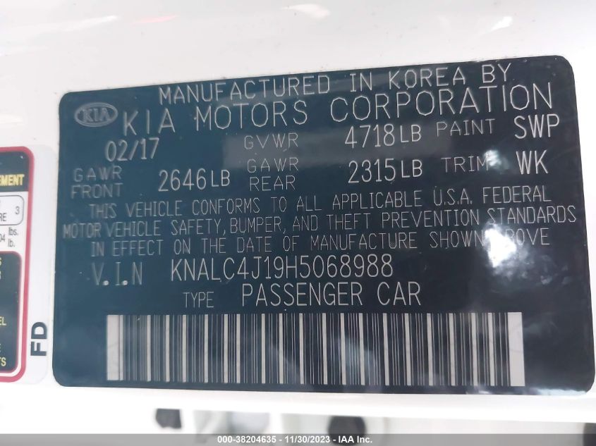 KNALC4J19H5068988 2017 Kia Cadenza Premium