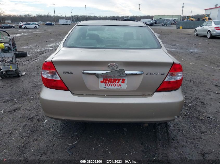 2004 Toyota Camry Le VIN: 4T1BE32KX4U826309 Lot: 38205200